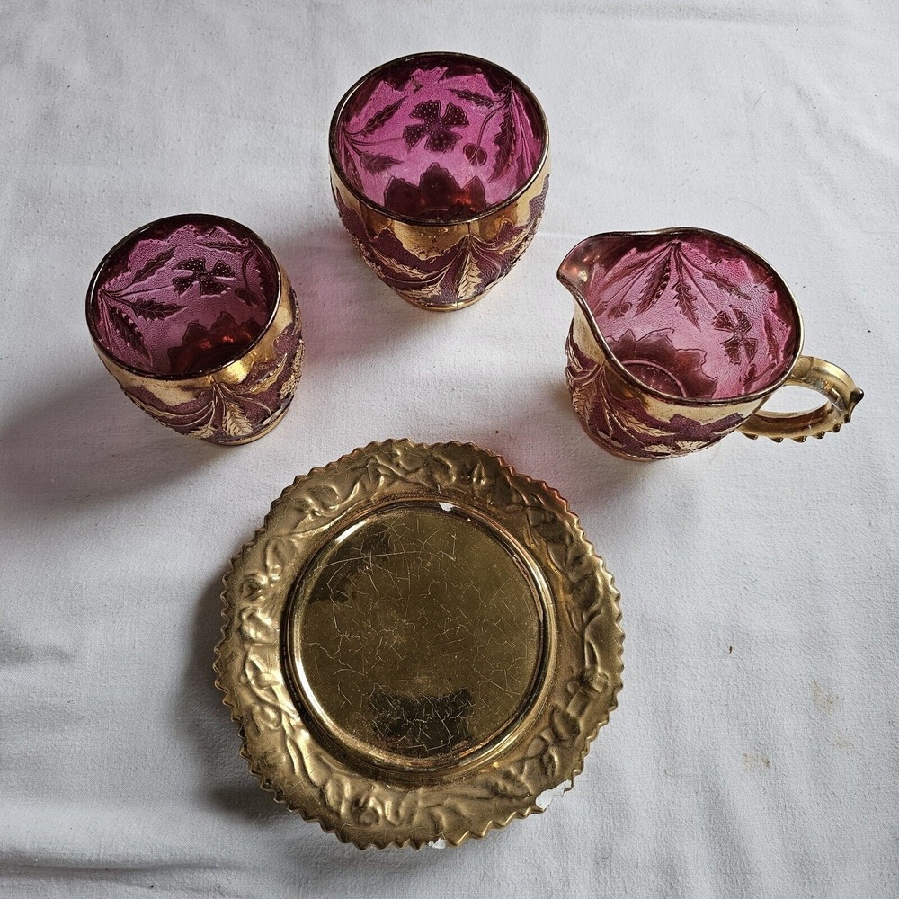 Delaware Glass Ruby 4 piece Set‎